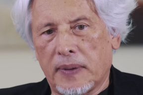 Сорокин: «Главная мутация происходит с теми, кто у власти, они ближе к ядру. А там сильное поражение»